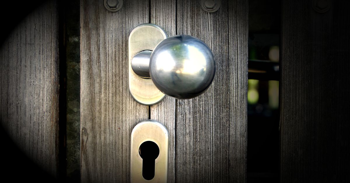 Signs You Need a Door Knob Lock Replacement — Ulster County Locksmith